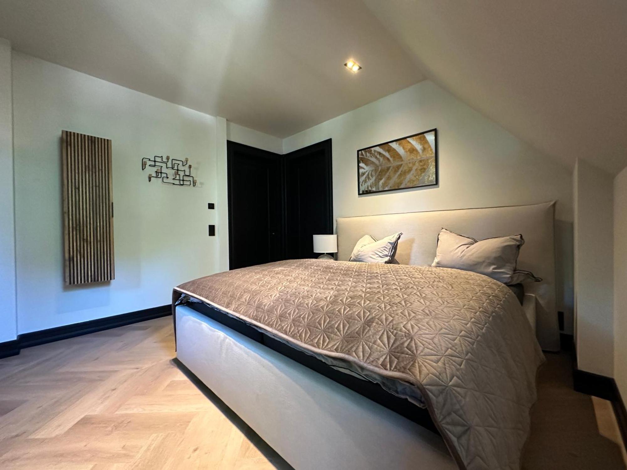 * Stadtvilla Plauen * * Aussergewoehnlich * 2 Zimmerwohnung * Zentrumsnah Екстериор снимка